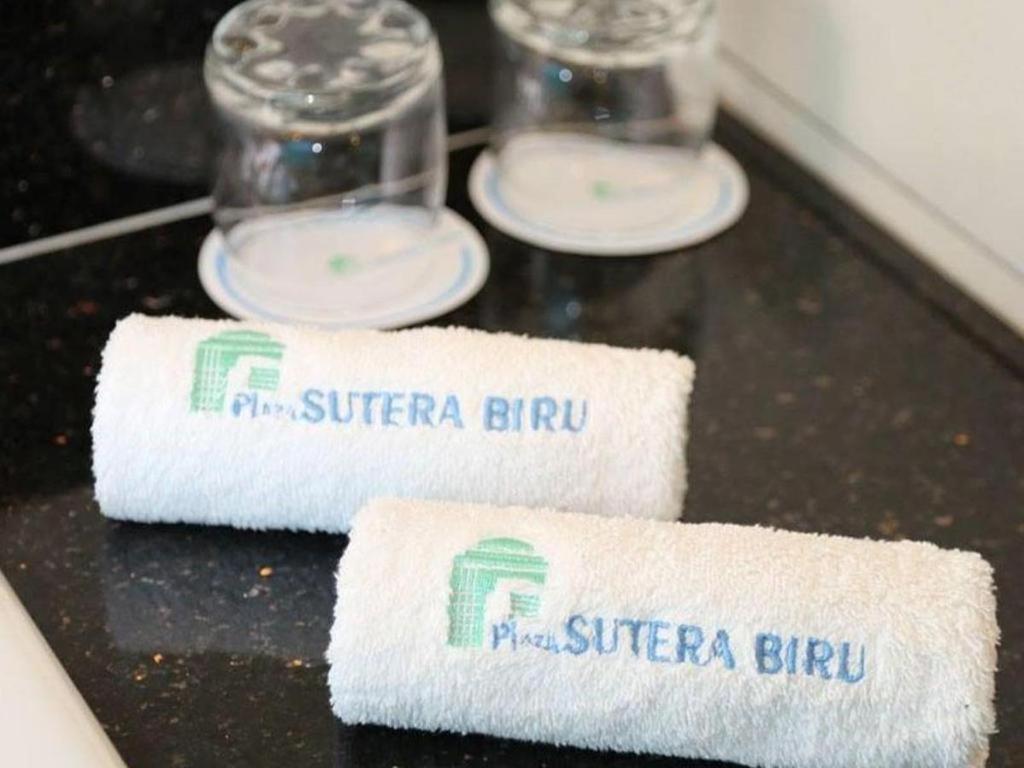 Plaza Sutera Biru Hotel Kuala Belait Екстериор снимка
